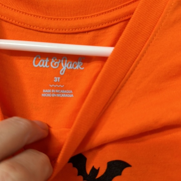 Cat & jack long sleeve - Picture 2 of 2